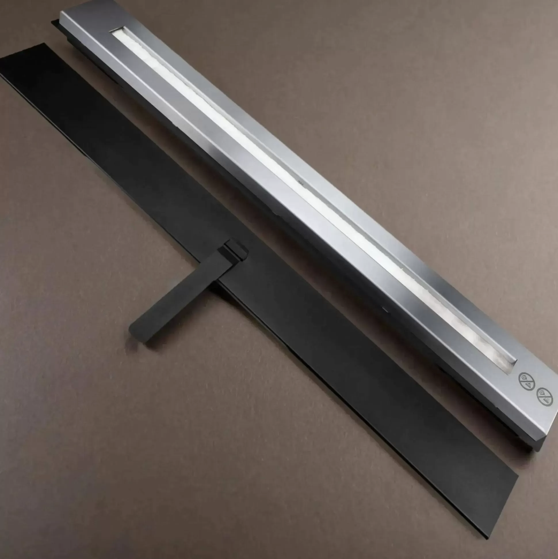 Dmora Accessori Riscaldamento<Bruciatore Airole, 11x90 h5 cm, Nero e Argento