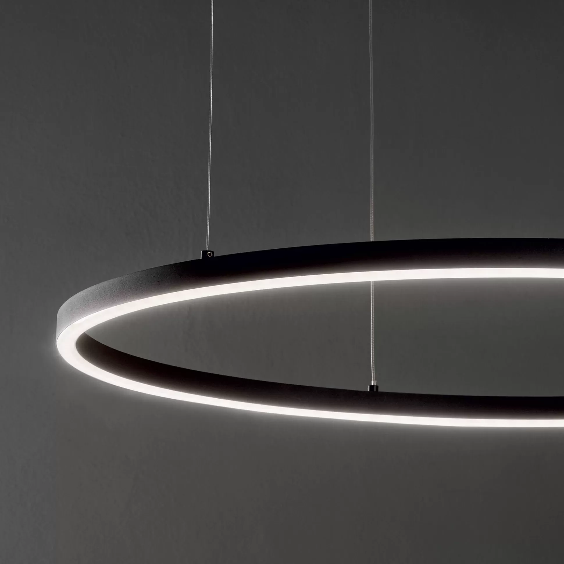 Dmora Lampade A Sospensione<Ideal-Lux - Lampada a sospensione ORACLE SLIM SP D050 ROUND 3000K ON-OFF BK, 50 x 50 x h28 cm,