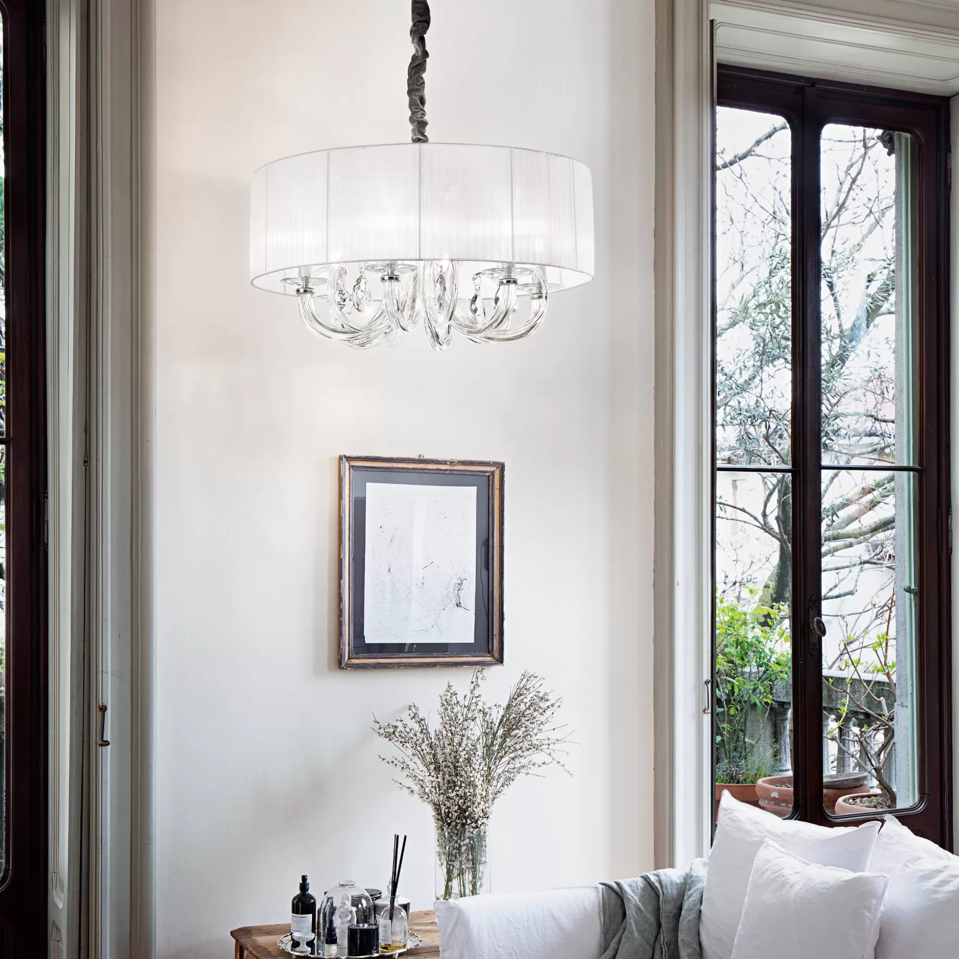Dmora Lampade A Sospensione<Lampada a sospensione SWAN SP6, Lampadario, Luminare sospeso, Lampada a pendente, 69x69h59 cm,