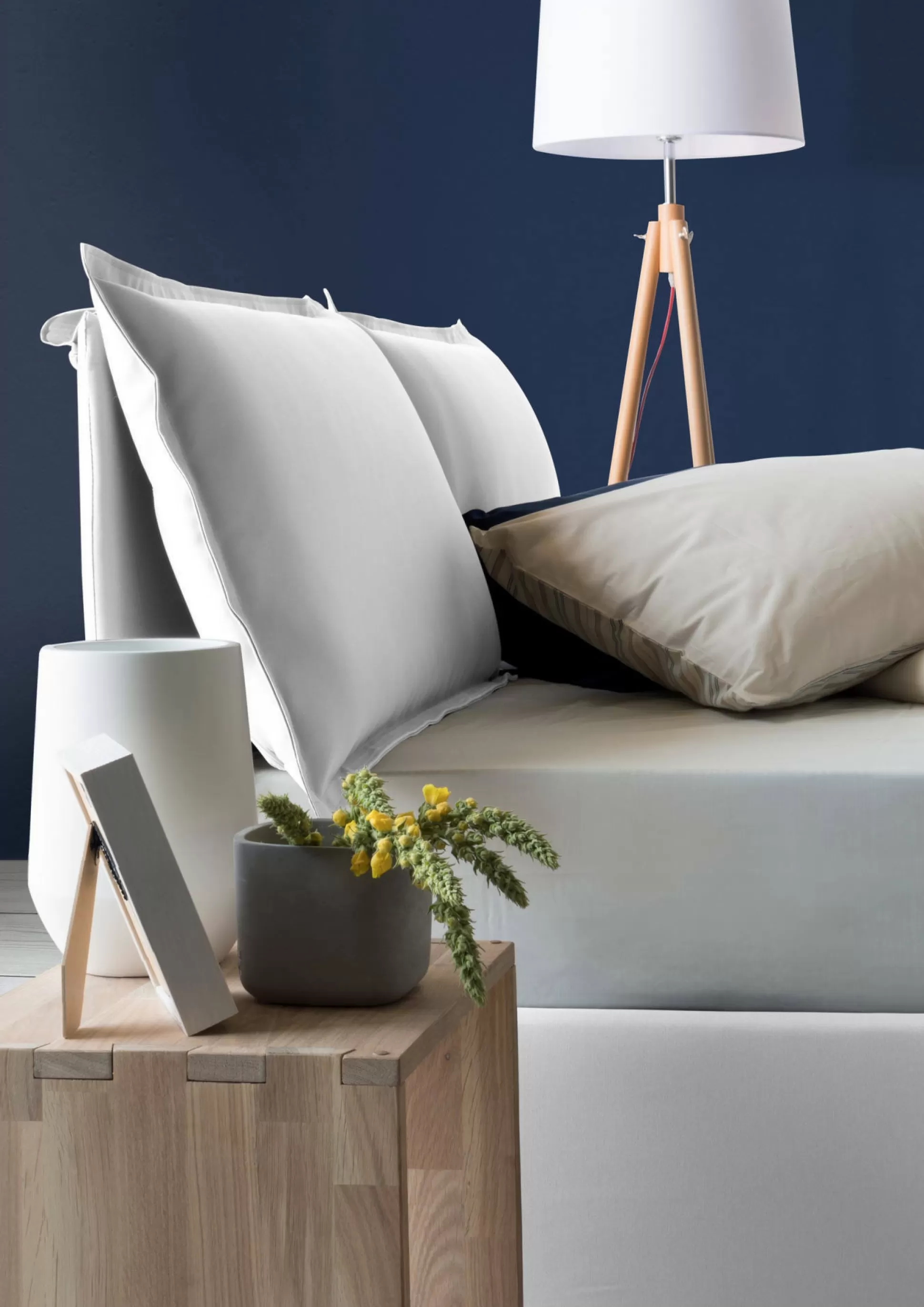 Dmora Letti Alla Francese<Letto alla francese Arden, con materasso Cm 140x190 incluso,