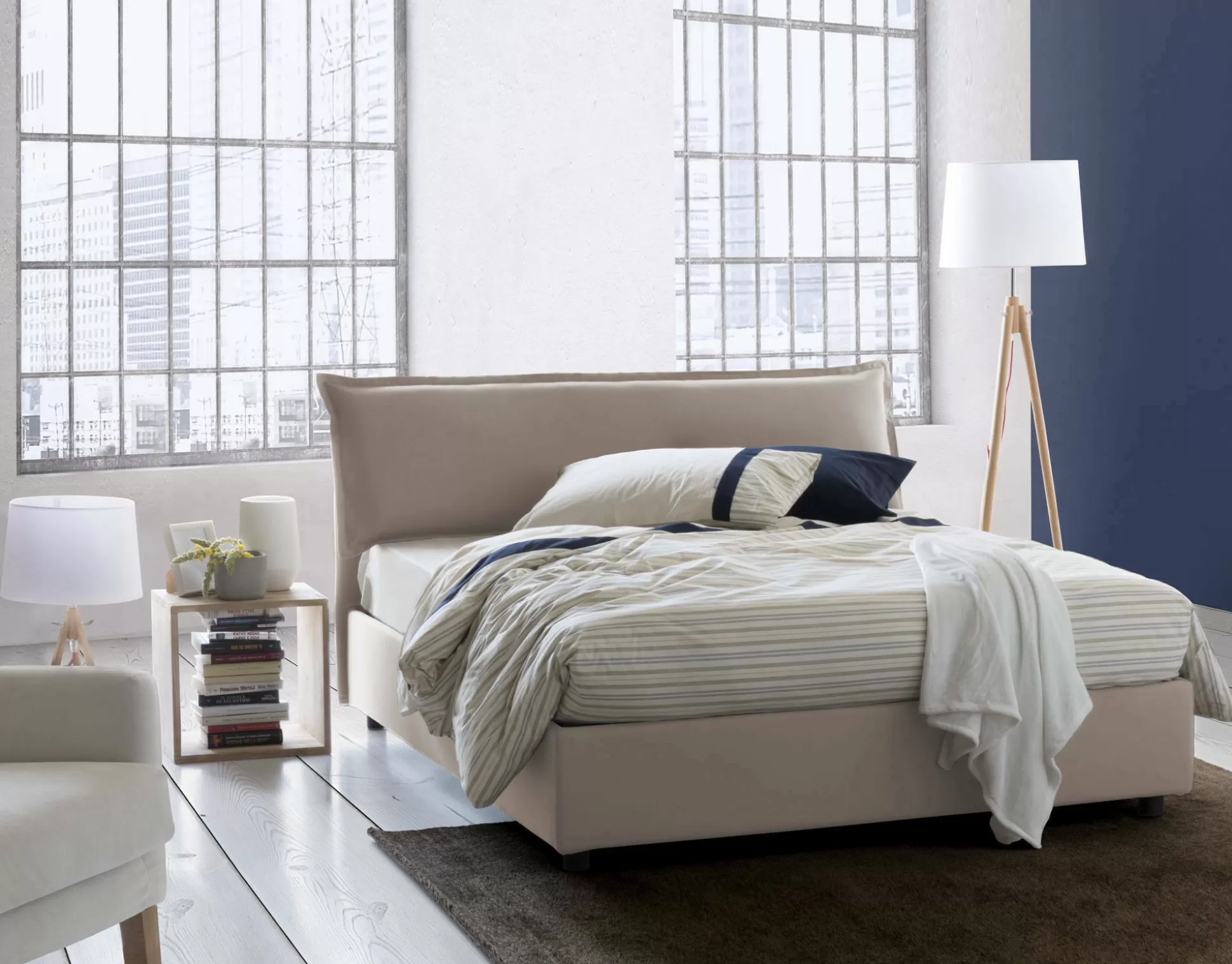 Dmora Letti Matrimoniali<Letto matrimoniale Aishia, con materasso Cm 160x200 incluso,