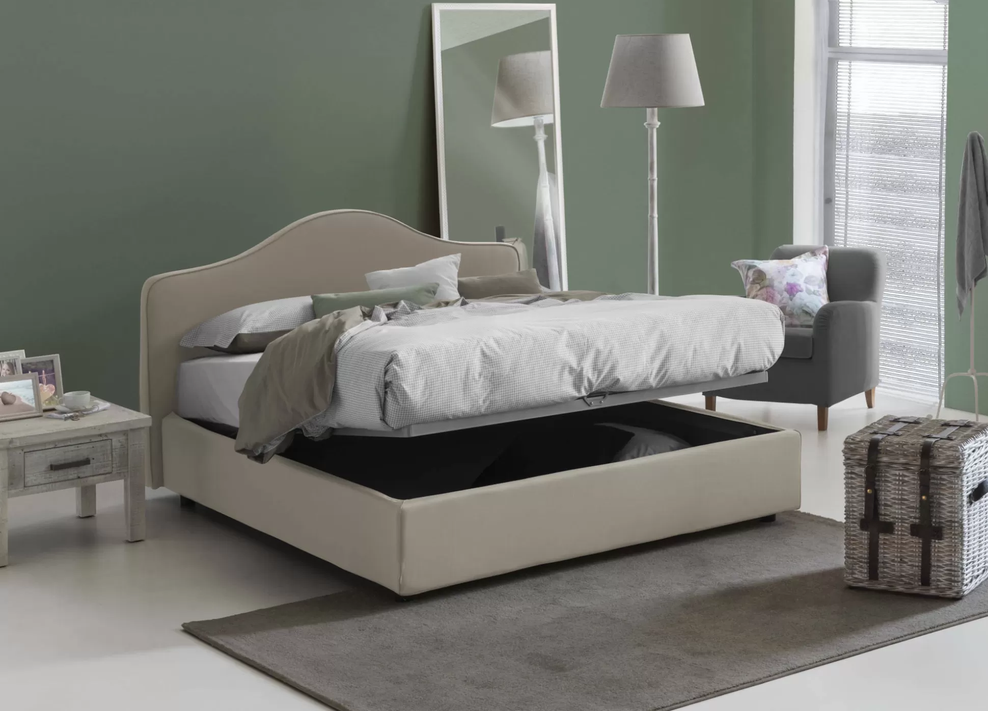 Dmora Letti Matrimoniali<Letto matrimoniale Akym, con materasso Cm 160x190 incluso,