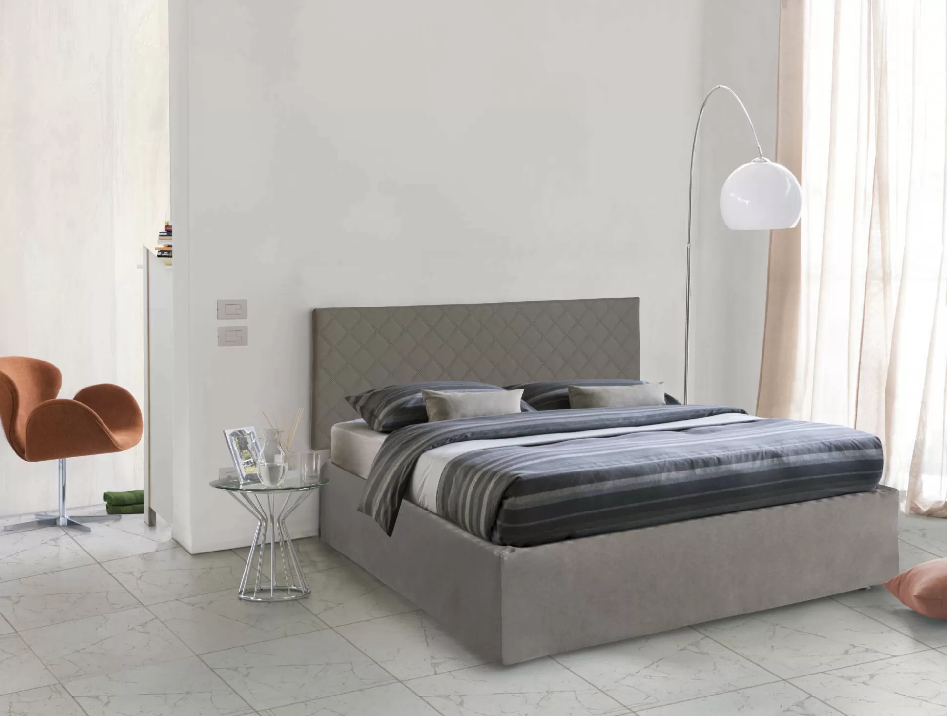 Dmora Letti Matrimoniali<Letto matrimoniale Alfredo, adatta a materasso da Cm 160x190,