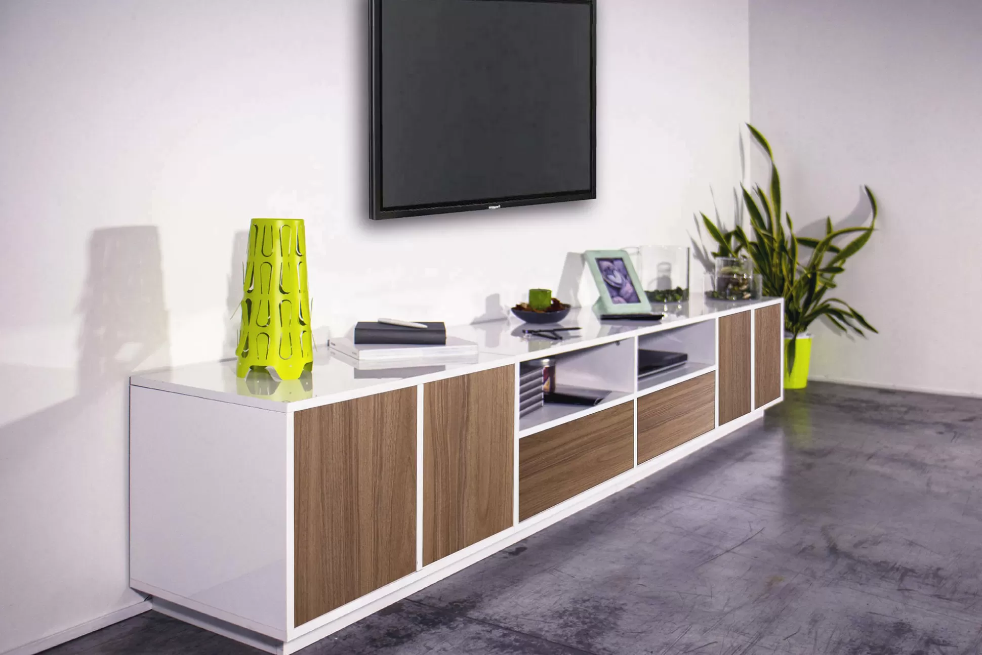 Dmora Mobili Porta Tv<Mobile porta TV Dleott, cm 260x41h46, Bianco lucido e Noce