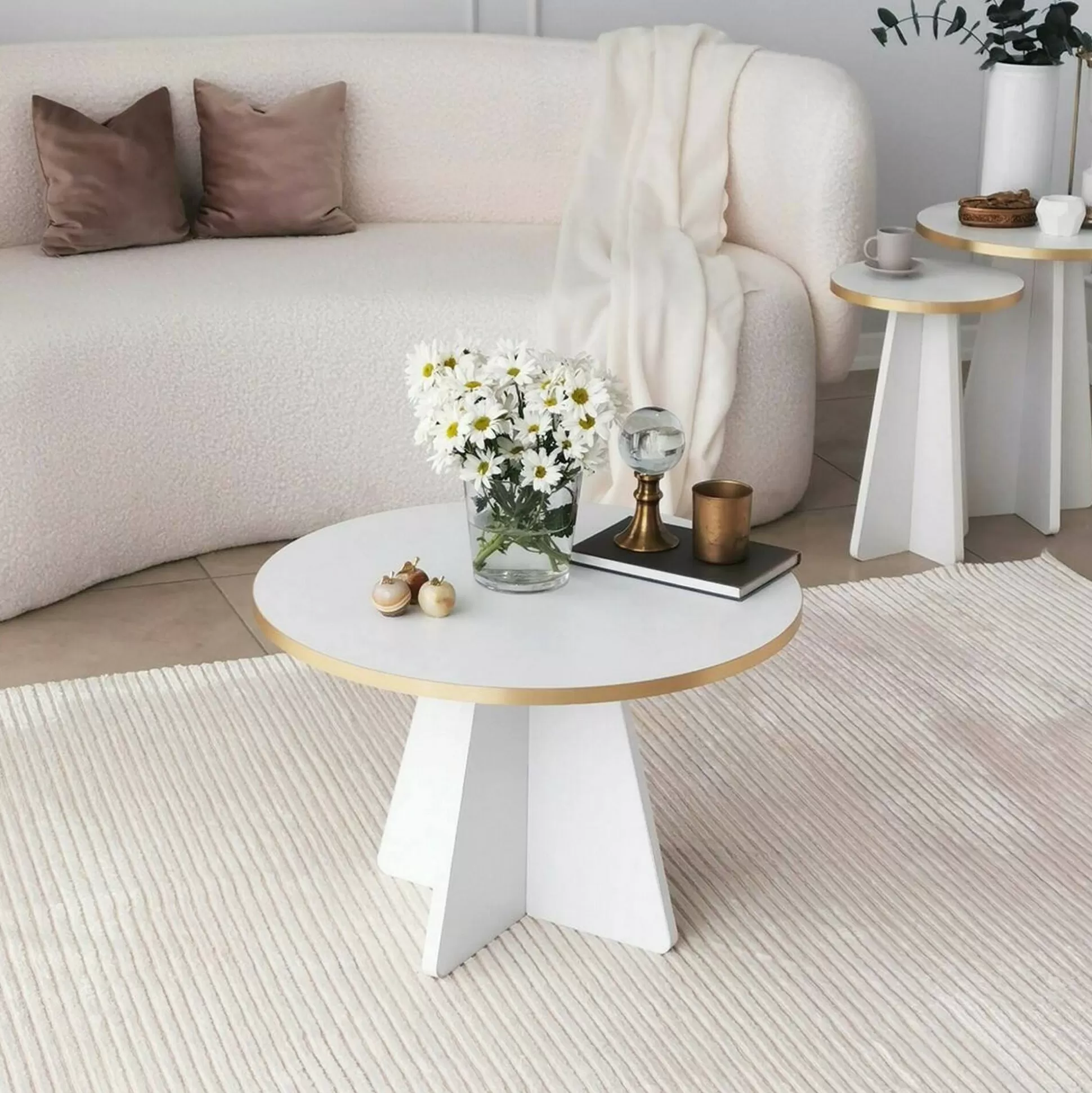 Dmora Tavolini Da Salotto<Tavolino da salotto Armanda, 60x60h40 cm, Oro e Bianco