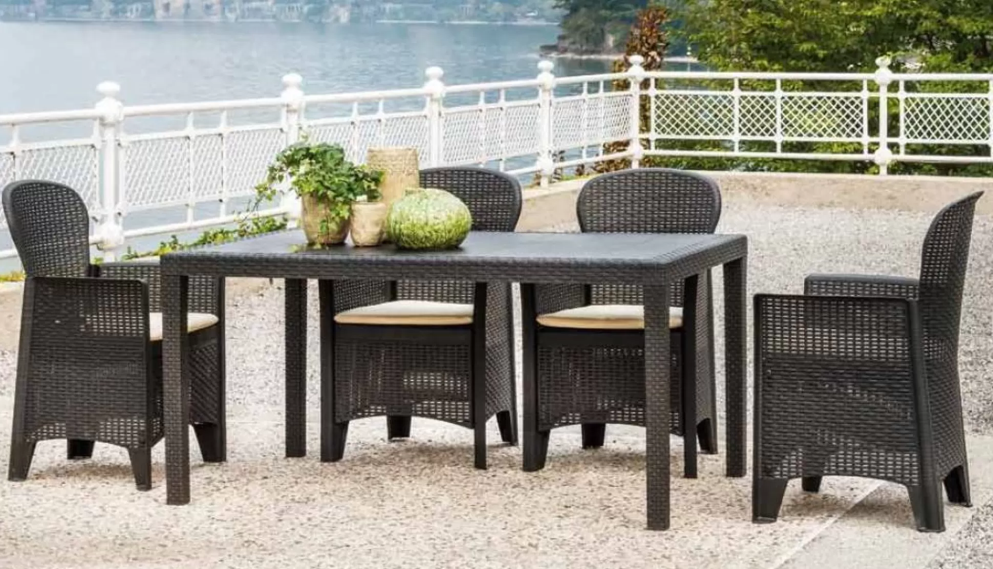 Dmora Tavoli Da Esterno<Tavolo da esterno Ariana, 150x90h72 cm,