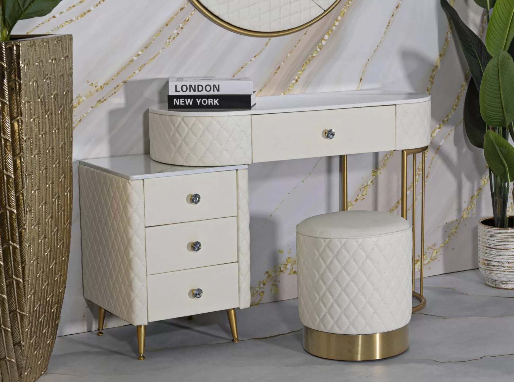 Dmora Consolle<Toeletta Guidobono, 120x40 h75 cm, Bianco e Oro